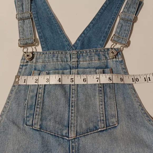 HONEY PUNCH Light Medium Wash Distressed Overall Jumpsuit Medium (RHOOC) - Picture 7 of 9